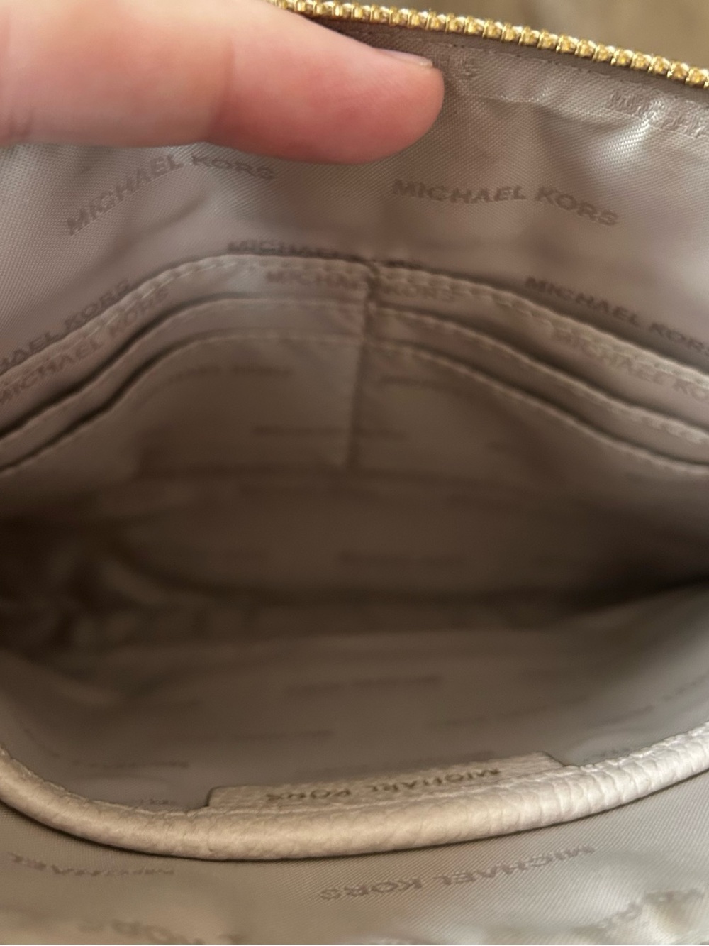 Michael Kors | Large Wristlet - Picture 7 of 11